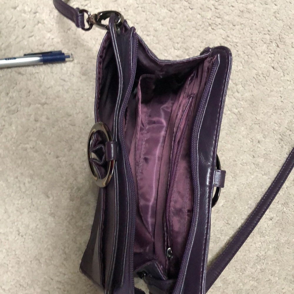 Purse - Picture 2 of 2